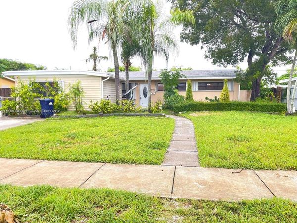 9711 Caribbean, Unit Blvd, Cutler Bay, FL 33189