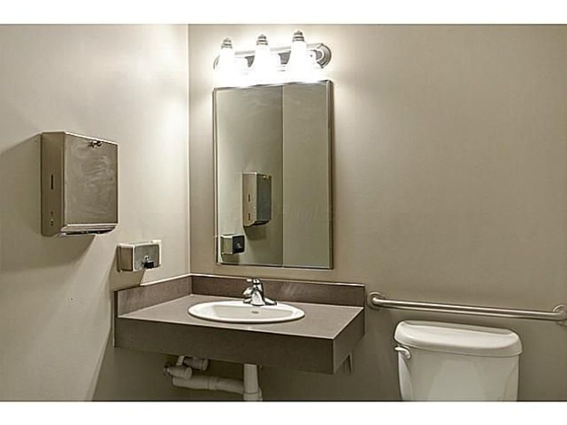 4 Victorian Gate Way, Columbus, OH 43215 Photo 12