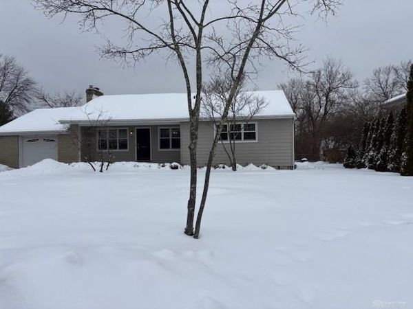 2913 San Rae Drive, Kettering, OH 45419