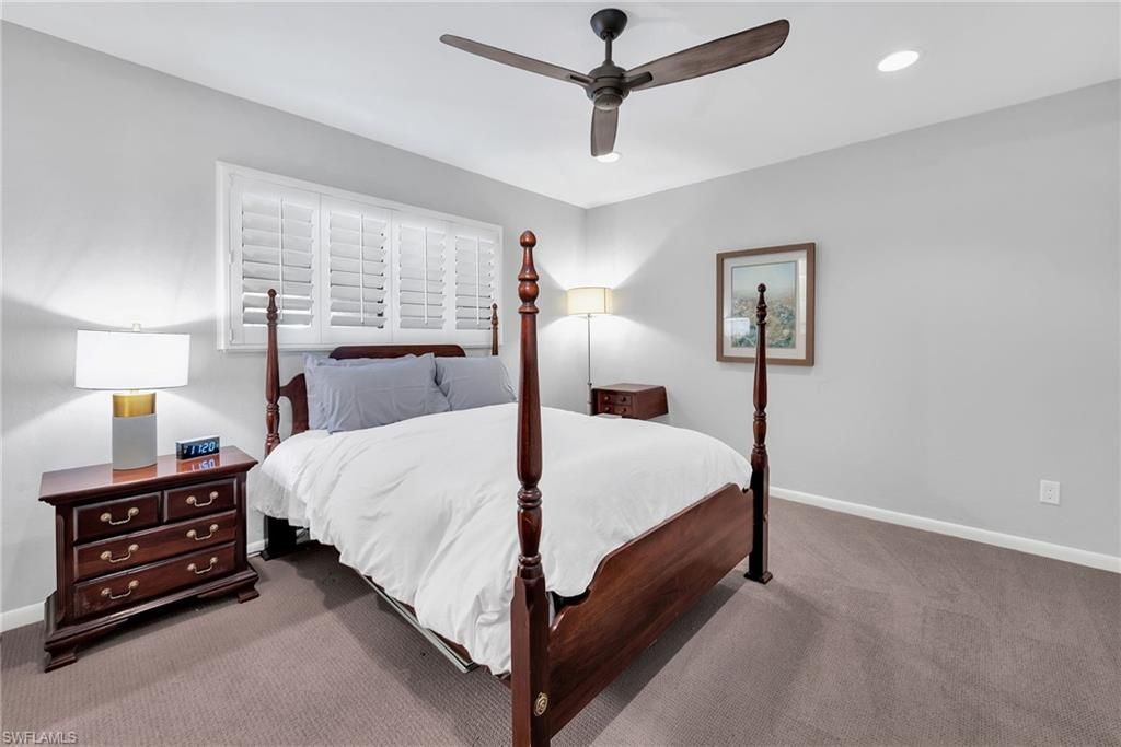 5960 Pelican Bay Blvd, Unit 333, Naples, FL 34108 Photo