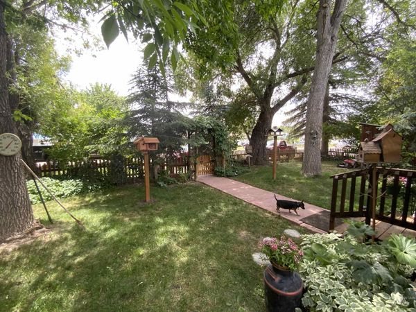 205 W Alturas Ave, Fairfield, ID 83327