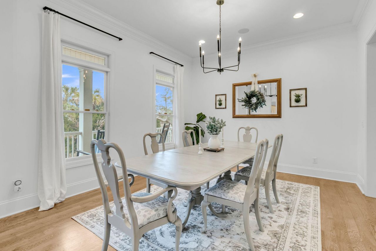 1924 Shields Lane Photo 12