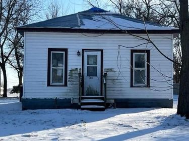 505 Grove Street SE, Mapleton, MN 56065