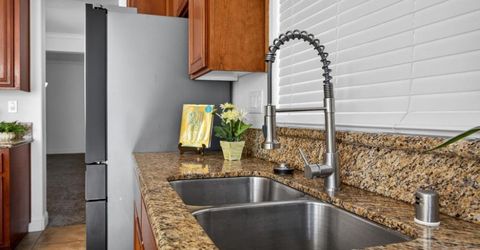 2439 Lincoln Airpark Dr, Lincoln, CA 95648 Photo