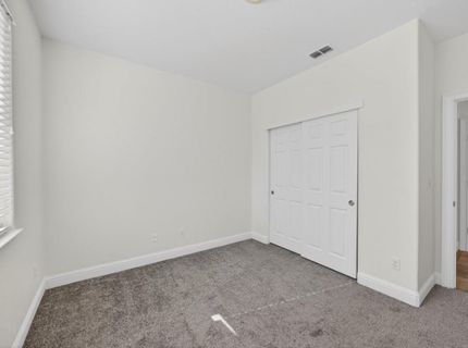 2439 Lincoln Airpark Dr, Lincoln, CA 95648 Photo