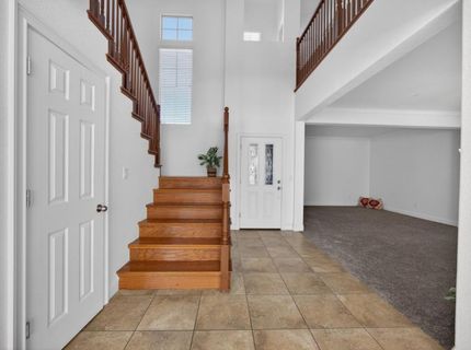 2439 Lincoln Airpark Dr, Lincoln, CA 95648 Photo