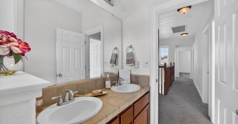 2439 Lincoln Airpark Dr, Lincoln, CA 95648 Photo