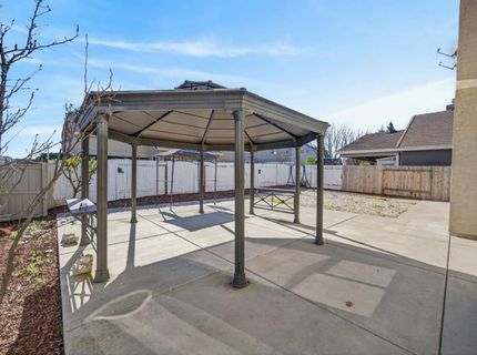 2439 Lincoln Airpark Dr, Lincoln, CA 95648 Photo