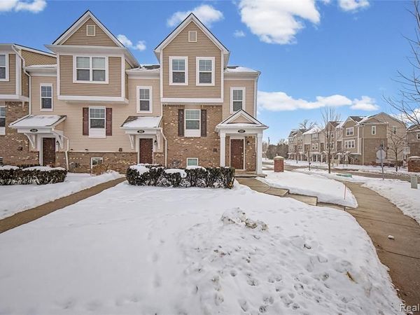 3157 Johanna Ware W, Wixom, MI 48393