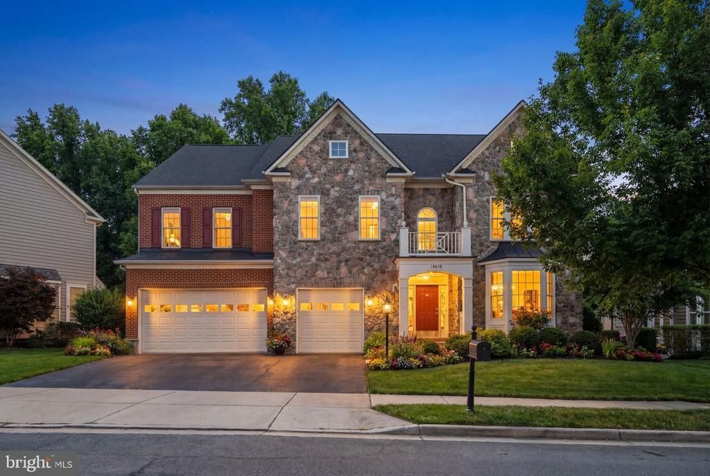 19219 Burnt Bridge Drive, Leesburg, VA 20176 Main Photo