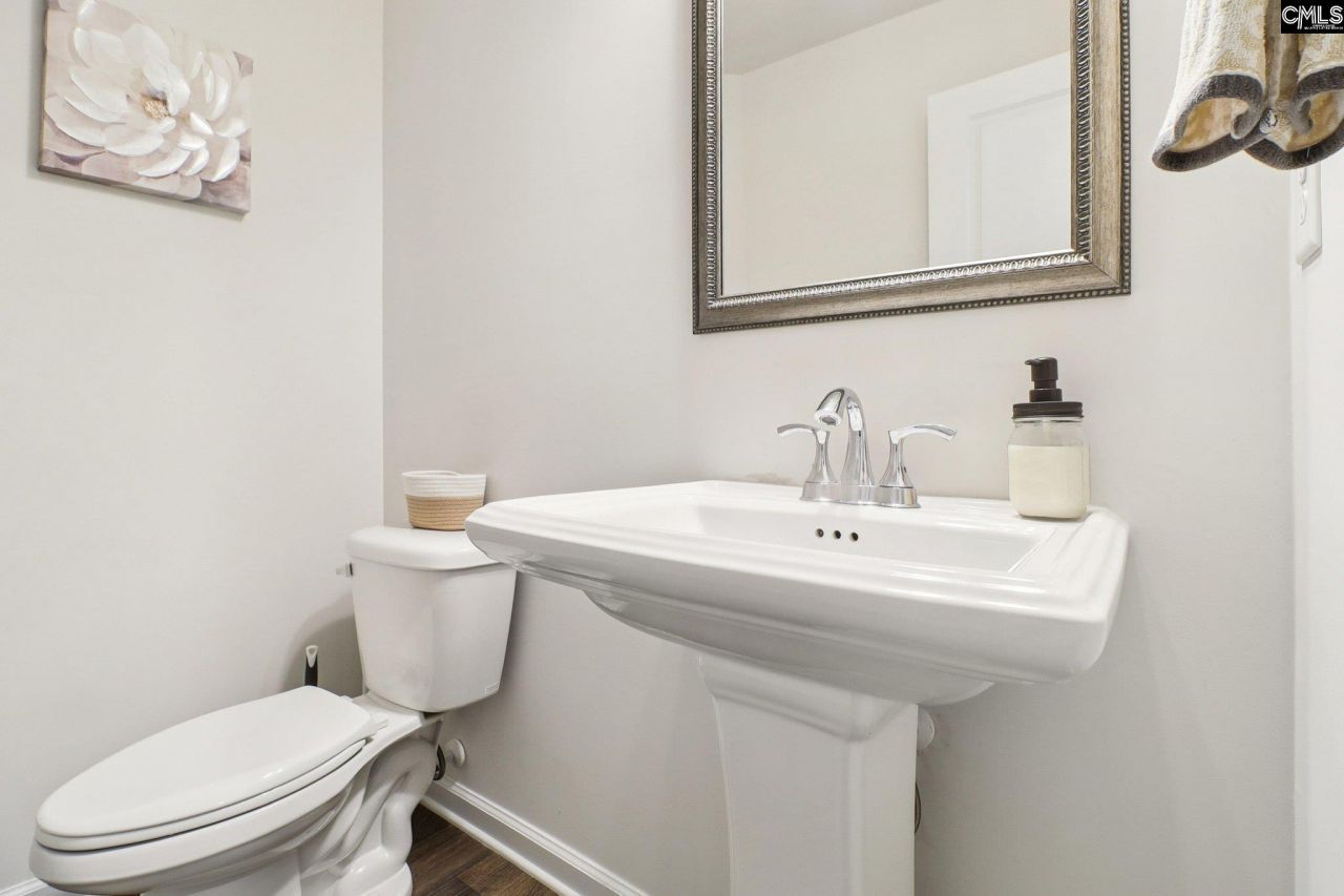 247 Chetsley Drive  Photo 14