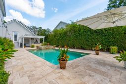 1524 Rivertowne Country Club Drive photo 4