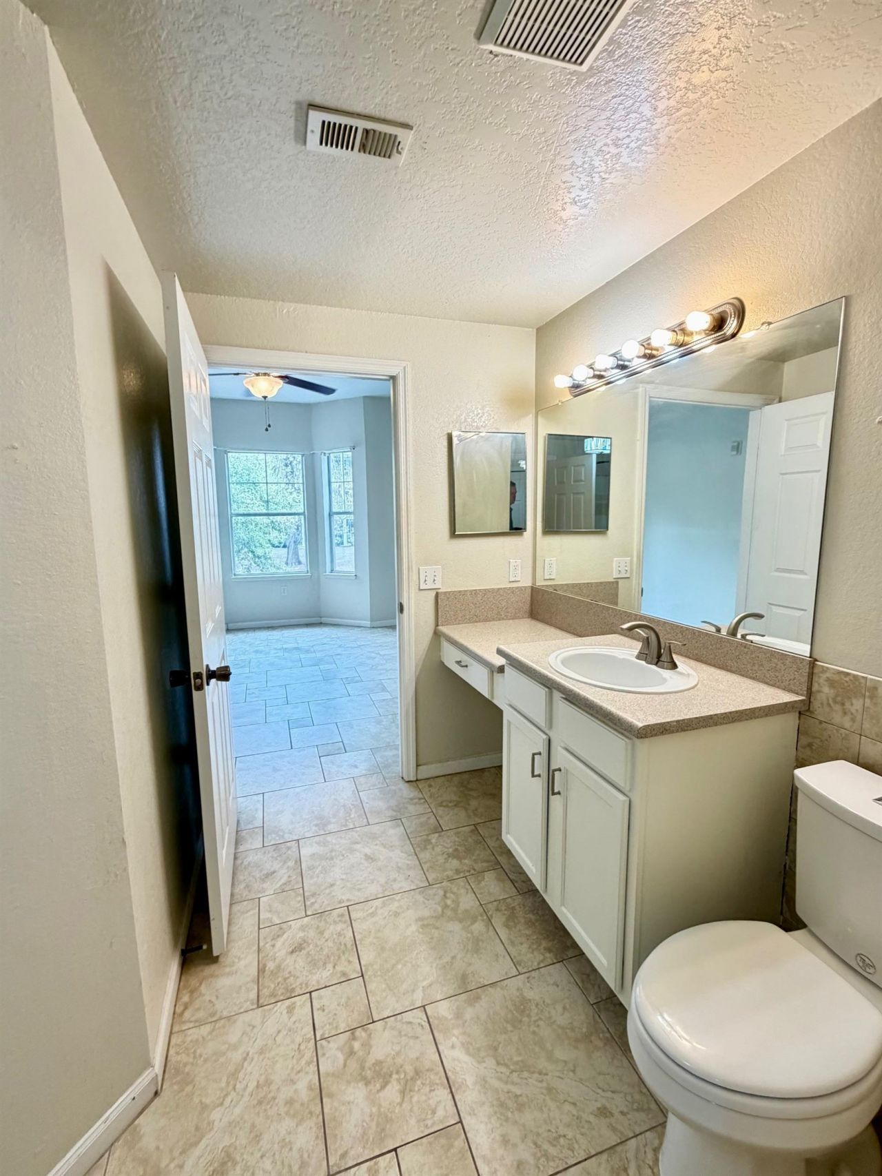 2801 Chancellorsville Drive, Unit 925, Tallahassee, FL 32312 Photo