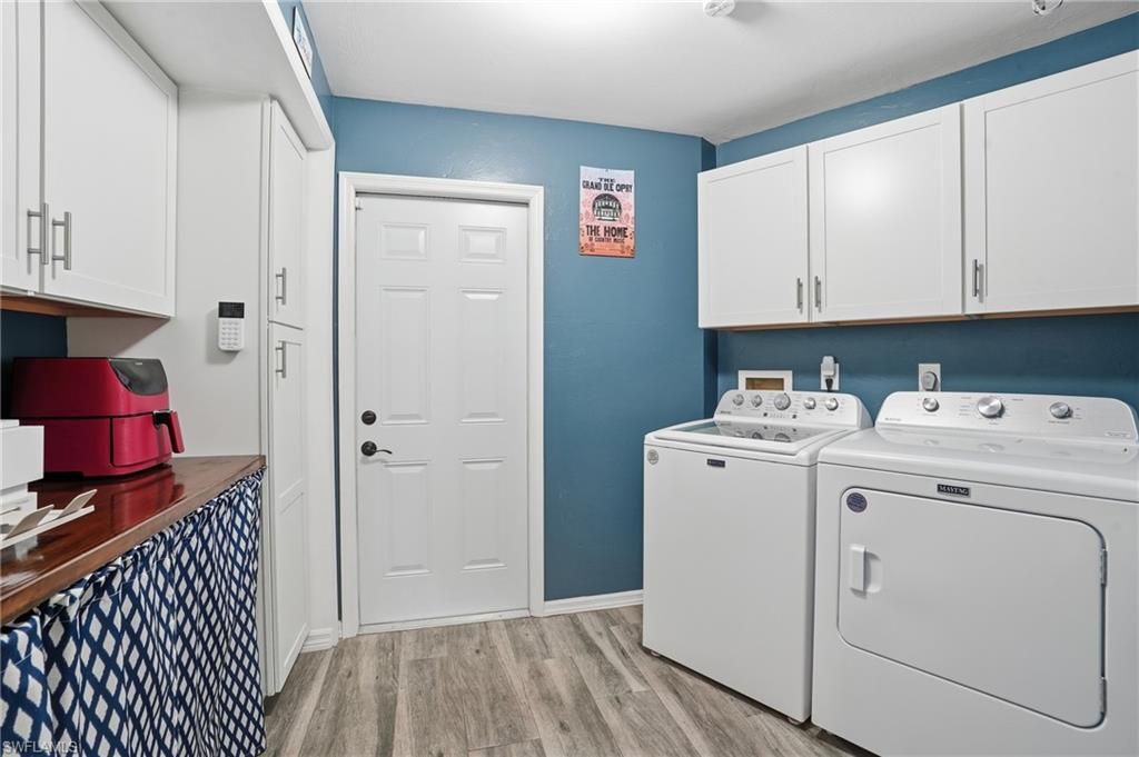 4419 SW 11th Ave, Cape Coral, FL 33914 Photo