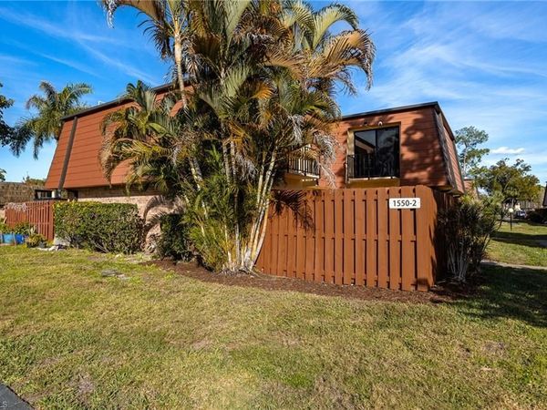 1550 Park Meadows DR, Unit 2, FORT MYERS, FL 33907