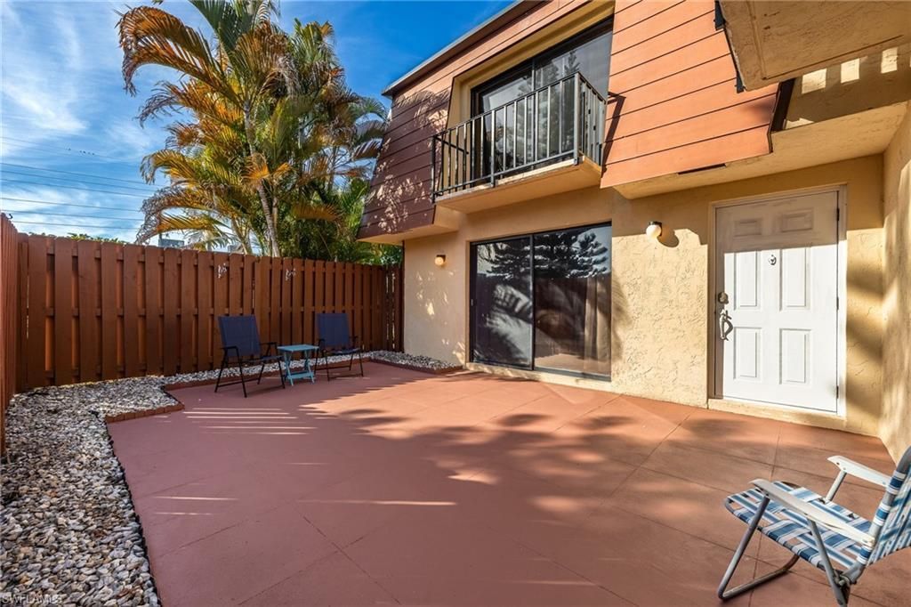 1550 Park Meadows Dr, Unit 2, Fort Myers, FL 33907 Photo
