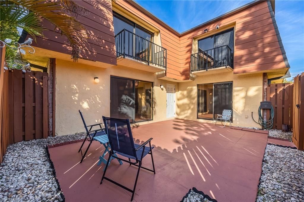1550 Park Meadows Dr, Unit 2, Fort Myers, FL 33907 Photo