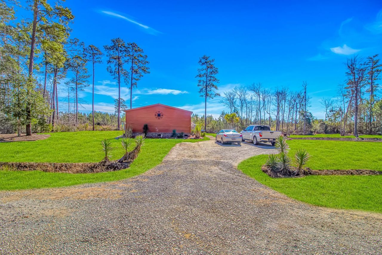 81 Silver Pond Ln Photo 32