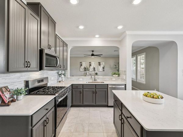 1509 Stinnett LN, Leander, TX 78641