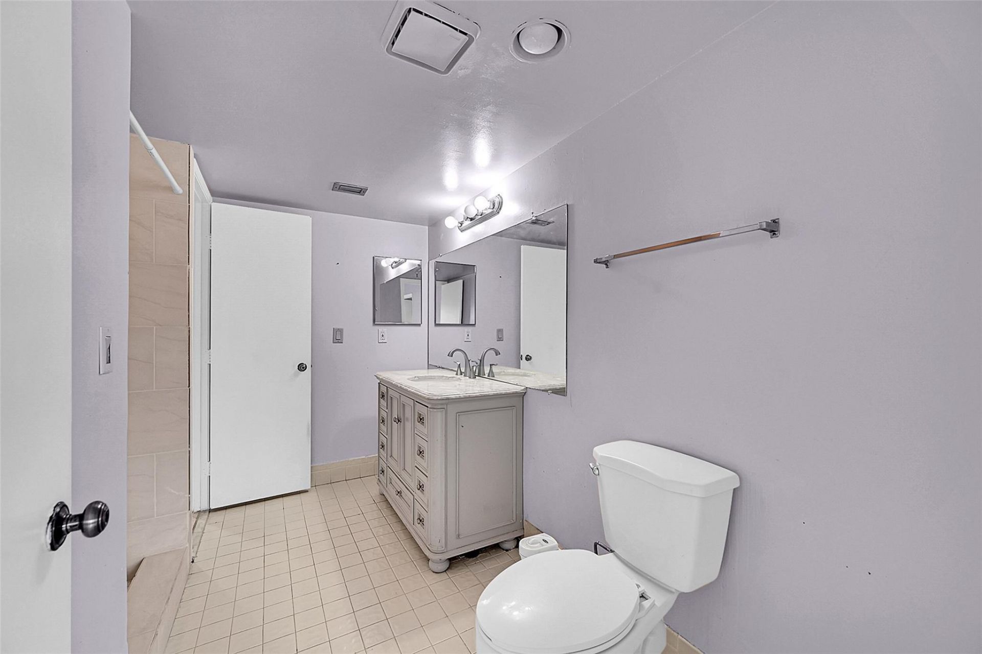 2206 S Cypress Bend Drive, Unit 102, Pompano Beach, FL 33069 Photo