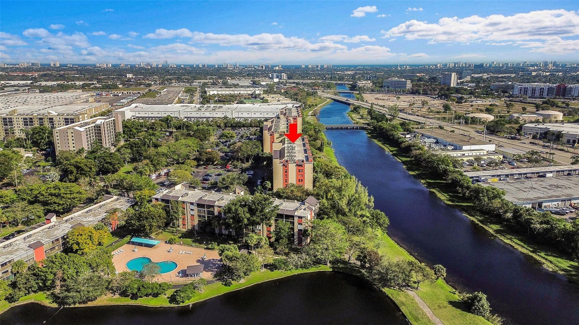 2206 S Cypress Bend Drive, Unit 102, Pompano Beach, FL 33069 Photo