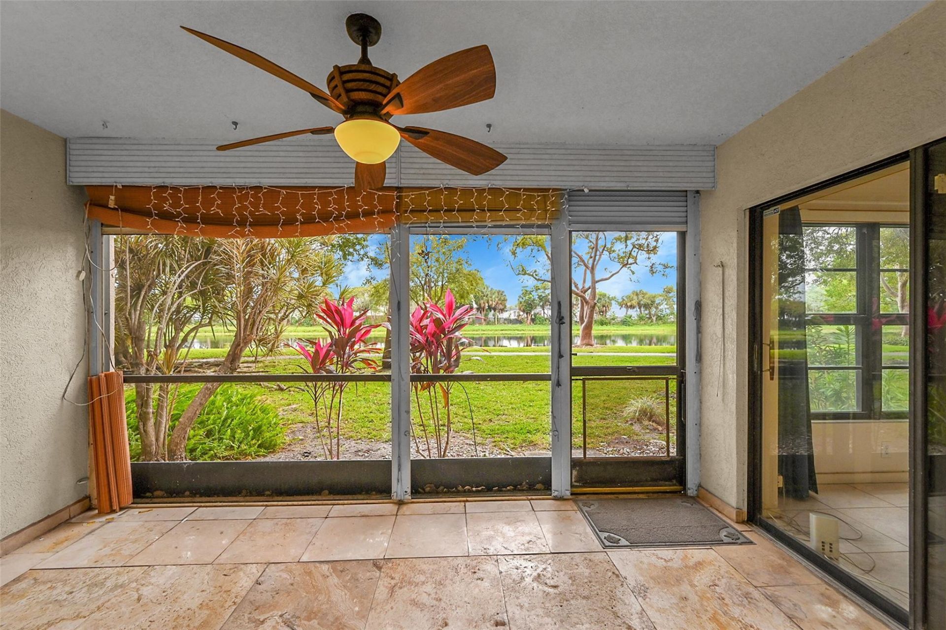 2206 S Cypress Bend Drive, Unit 102, Pompano Beach, FL 33069 Photo