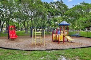 2206 S Cypress Bend Drive, Unit 102, Pompano Beach, FL 33069 Photo