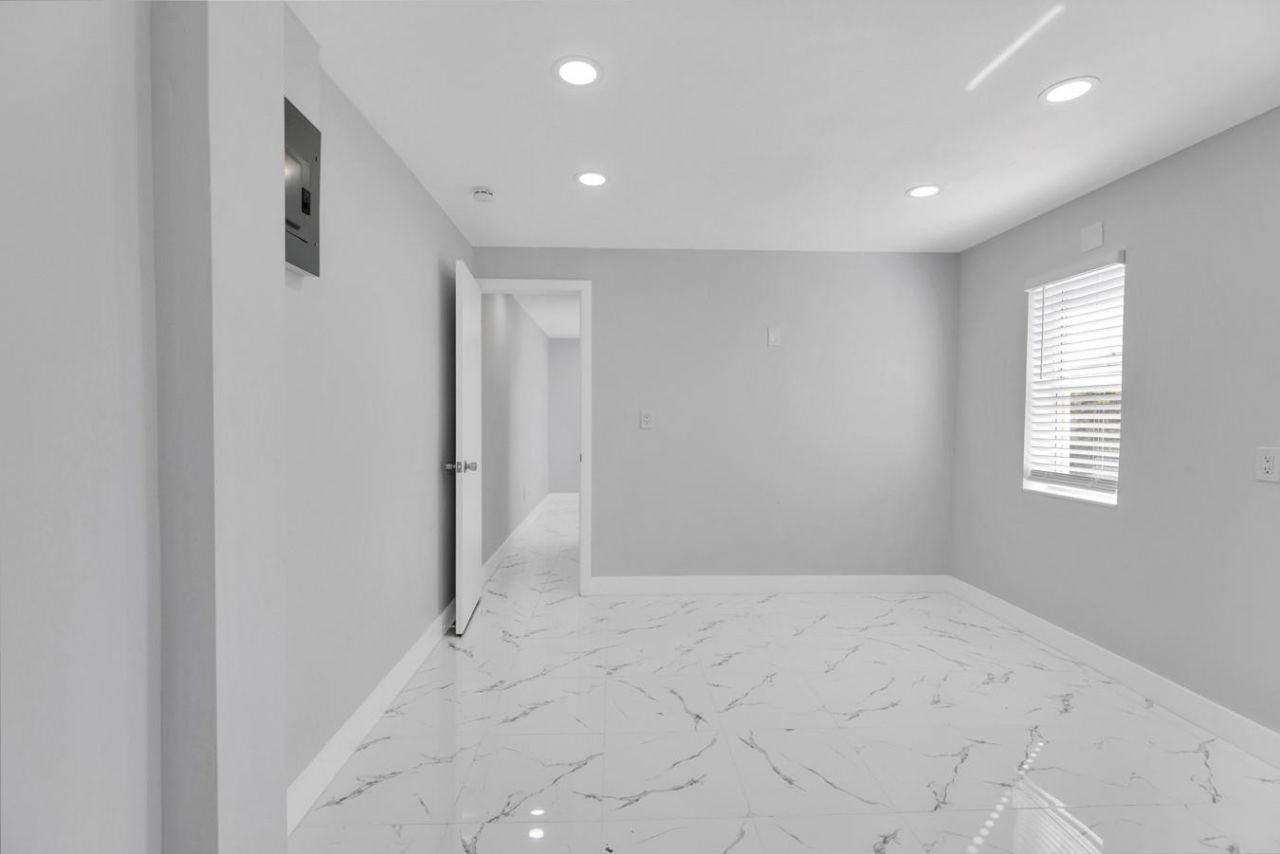 851 NW 4th Avenue, Pompano Beach, FL 33060 Photo