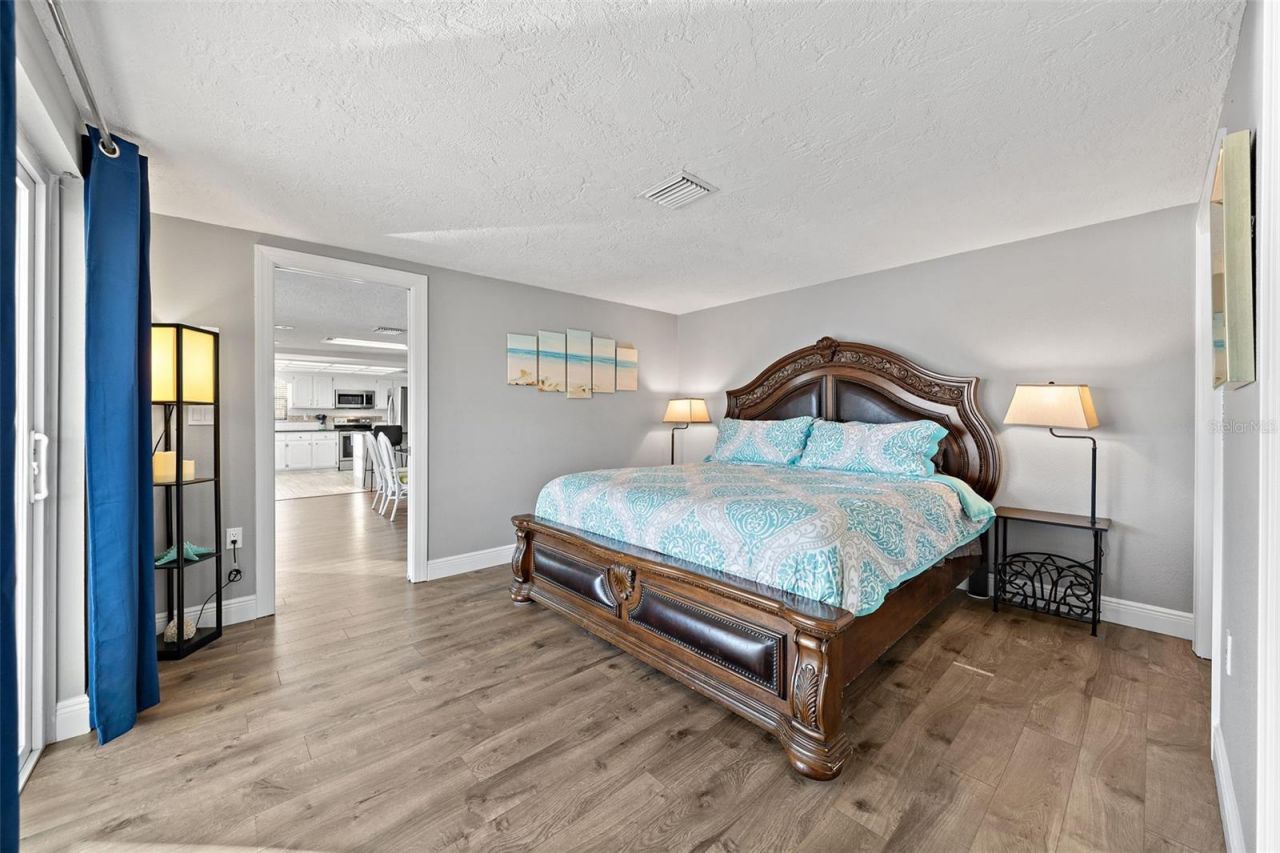 5702 Riddle Road, Holiday, FL 34690 Photo