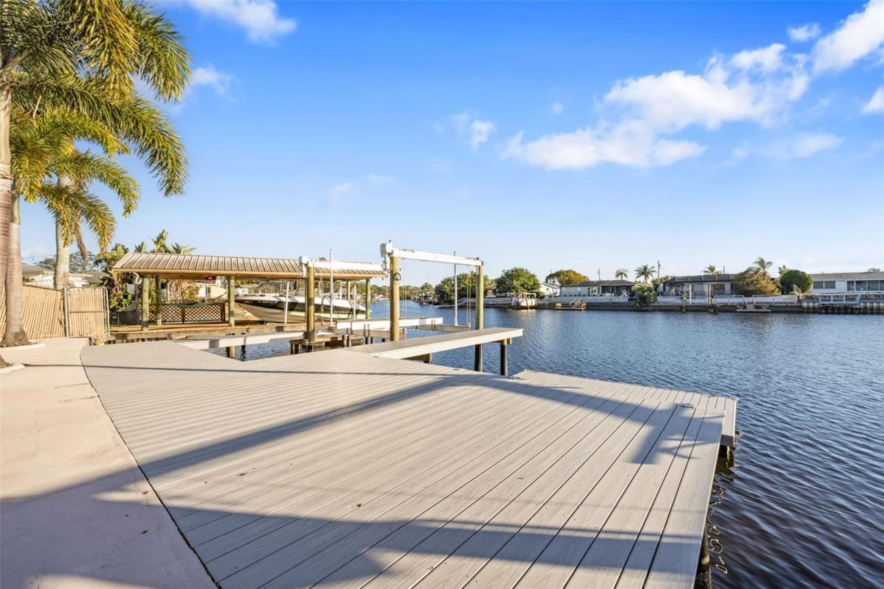 5702 Riddle Road, Holiday, FL 34690 Photo