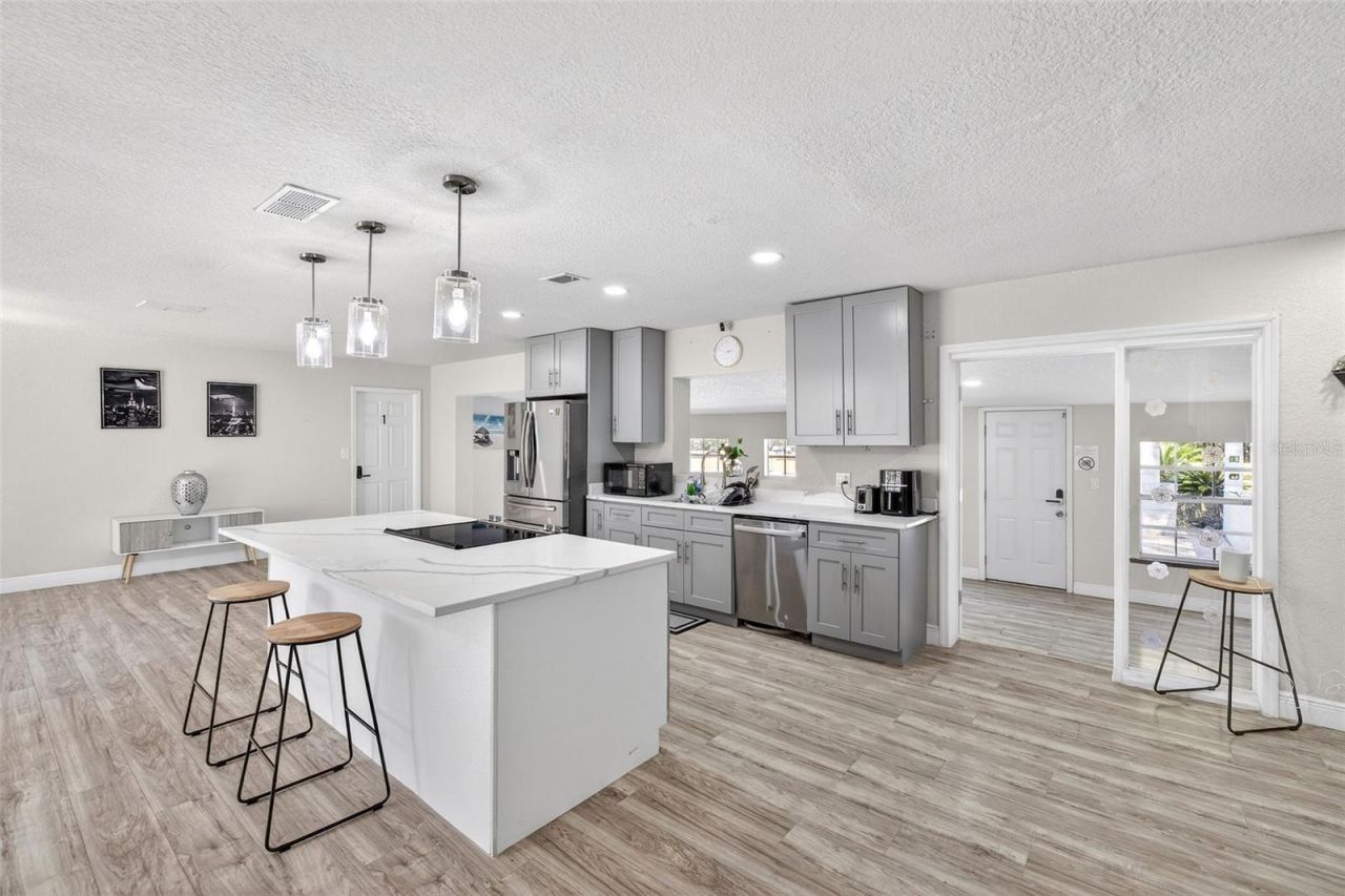 4121 White Heron Drive, Orlando, FL 32808 Photo