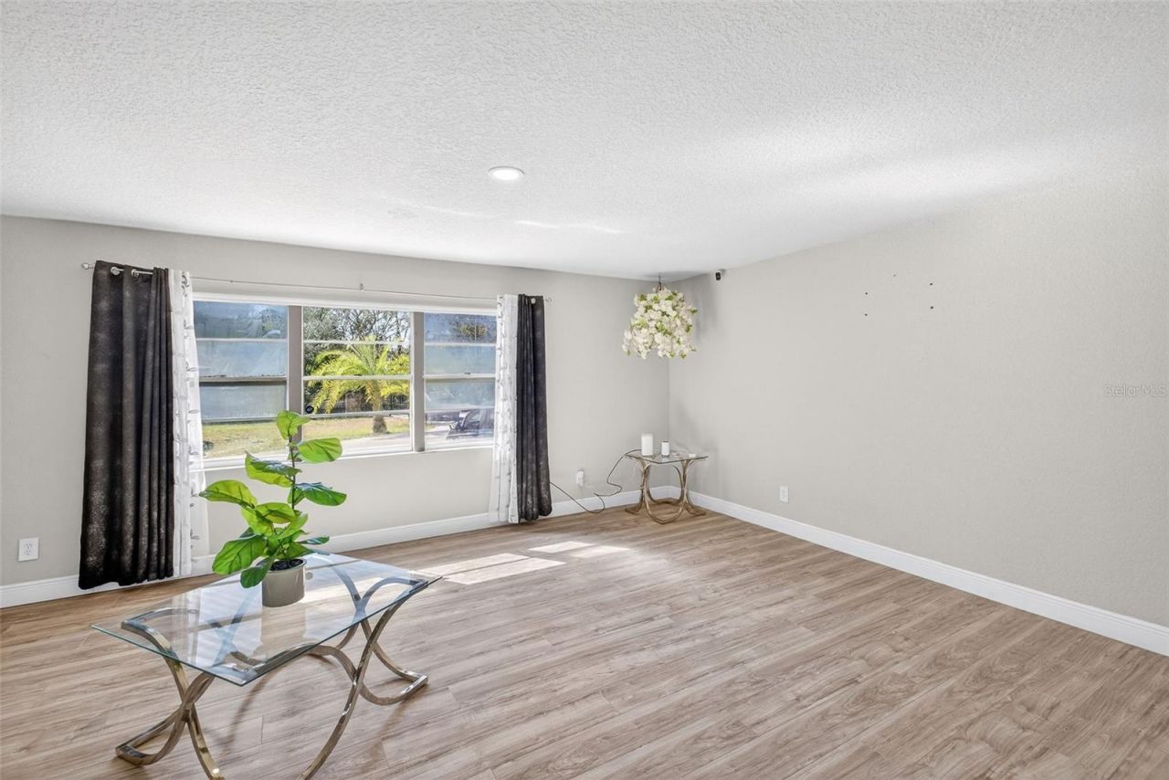 4121 White Heron Drive, Orlando, FL 32808 Photo