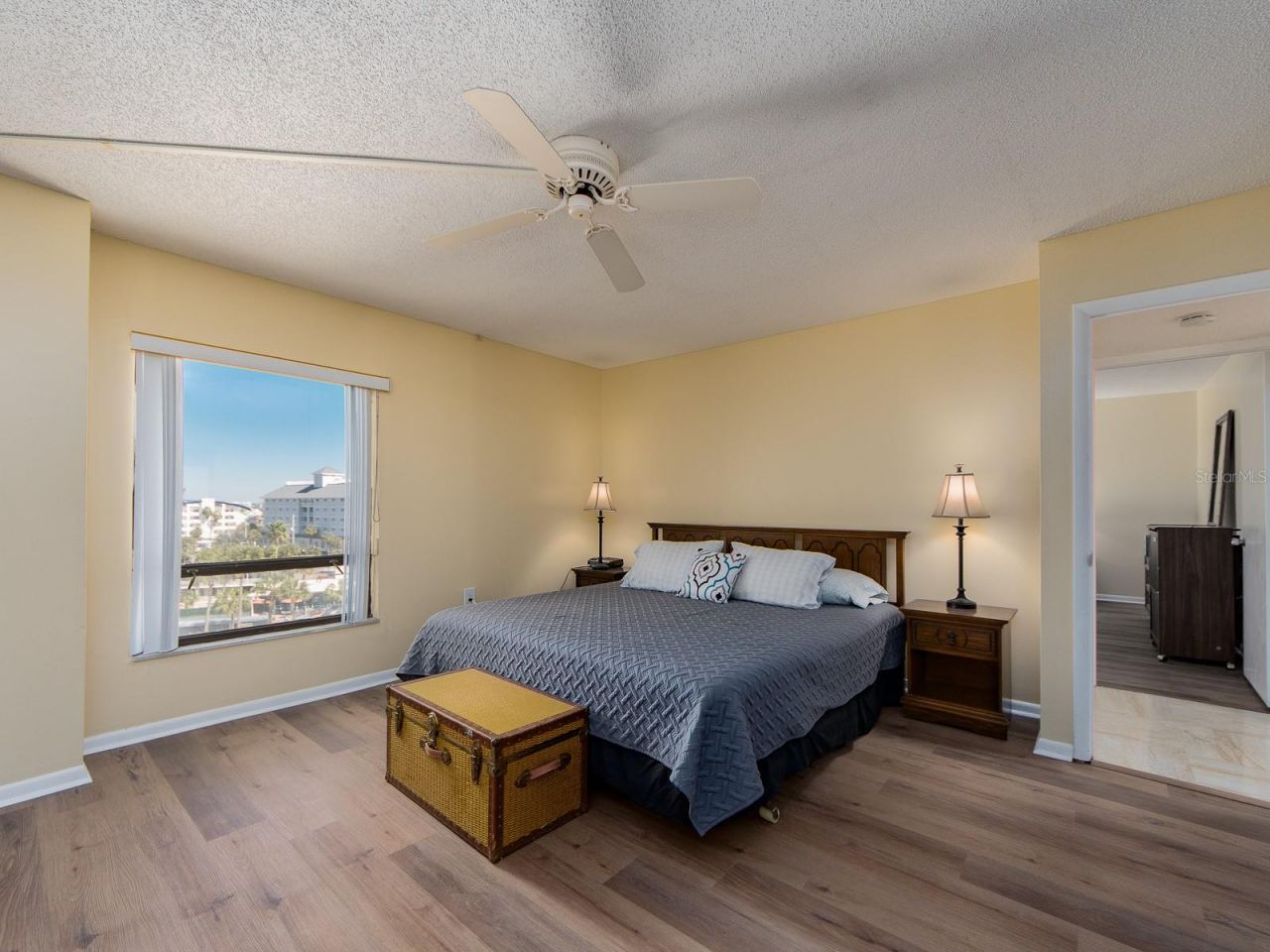 450 S Gulfview Boulevard, Unit 708, Clearwater Beach, FL 33767 Photo