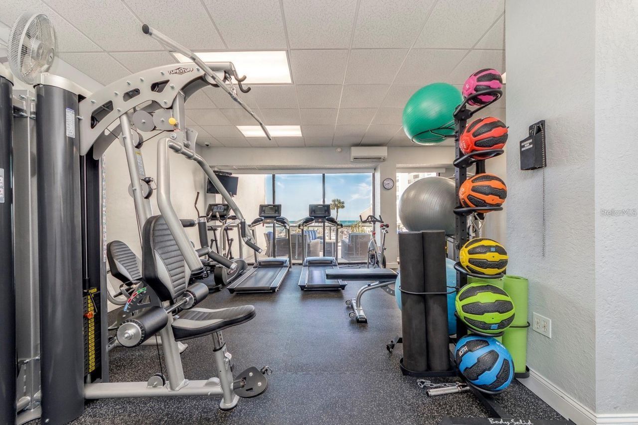 450 S Gulfview Boulevard, Unit 708, Clearwater Beach, FL 33767 Photo