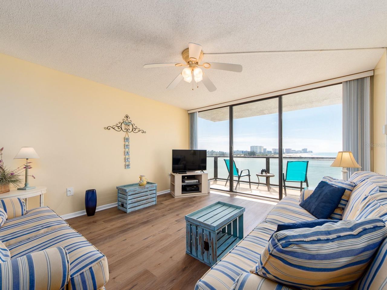 450 S Gulfview Boulevard, Unit 708, Clearwater Beach, FL 33767 Photo