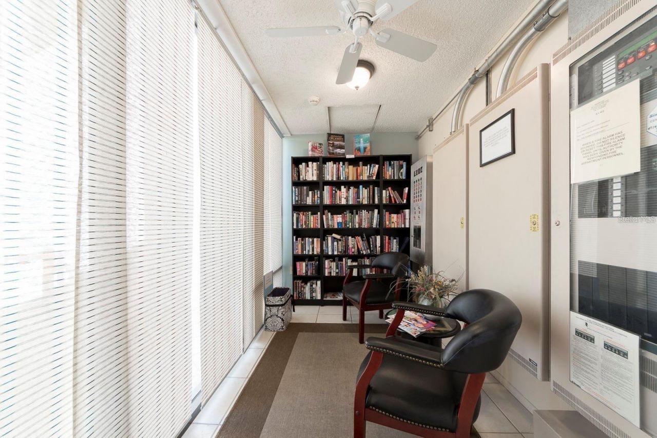 450 S Gulfview Boulevard, Unit 708, Clearwater Beach, FL 33767 Photo