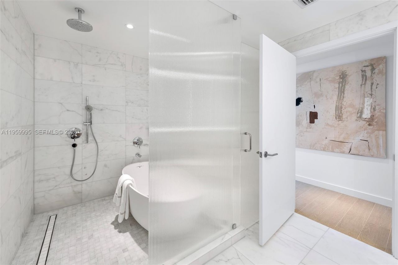 500 Alton Rd, Unit 2903, Miami Beach, FL 33139 Photo