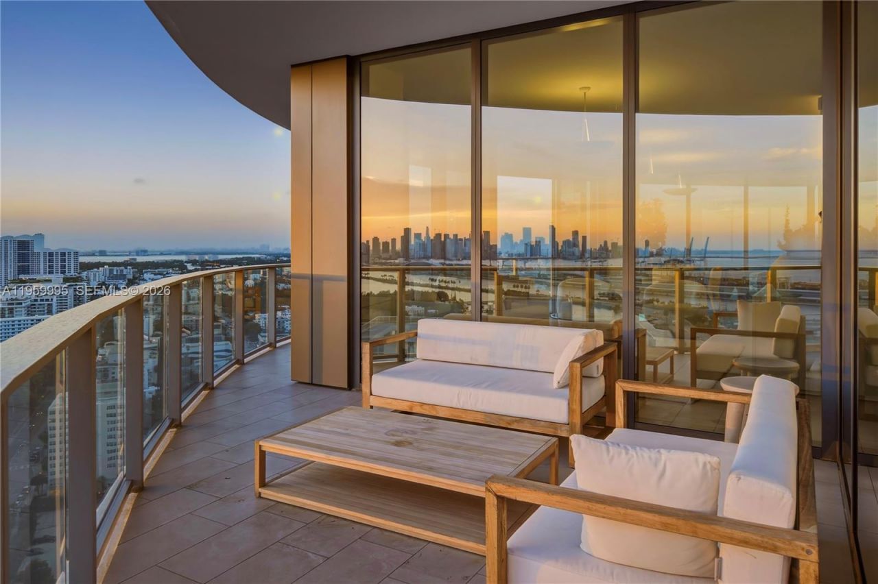 500 Alton Rd, Unit 2903, Miami Beach, FL 33139 Photo