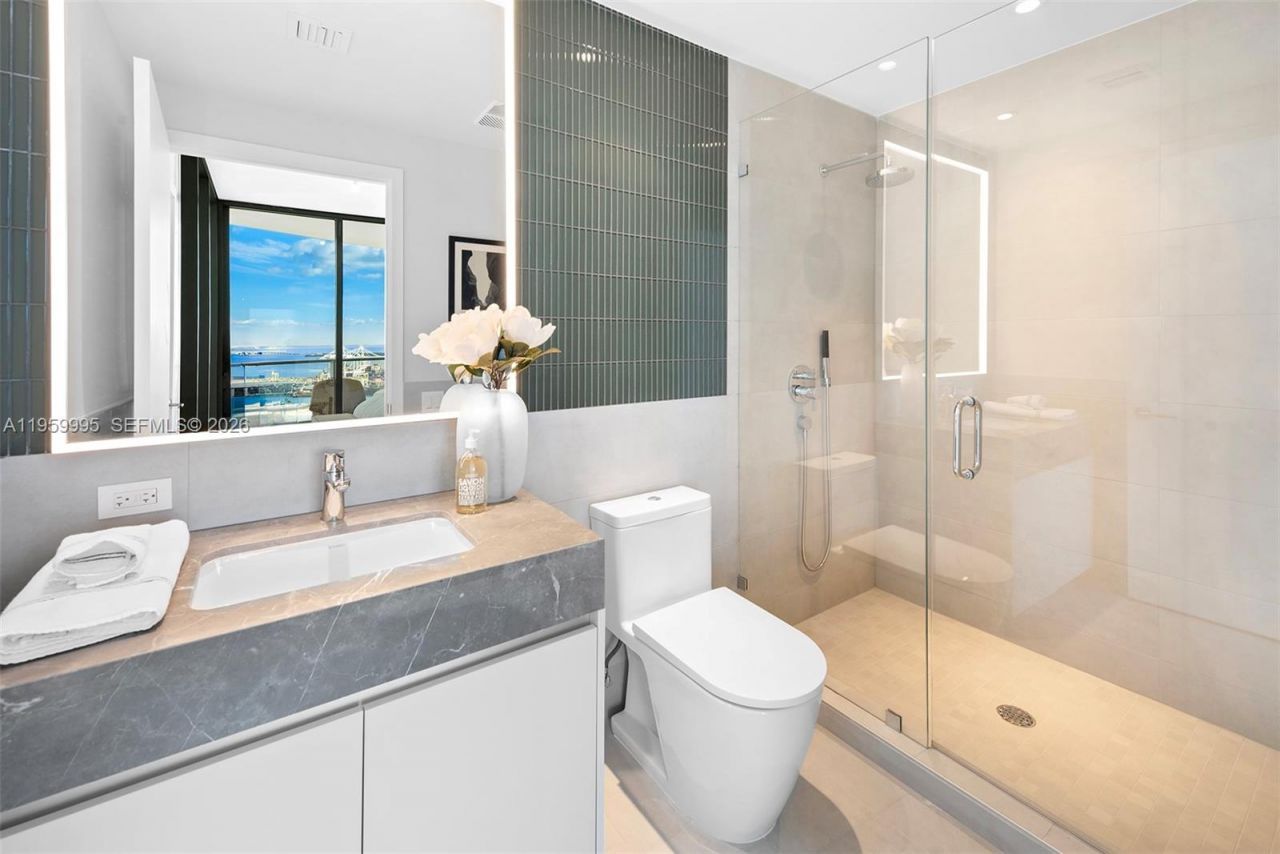 500 Alton Rd, Unit 2903, Miami Beach, FL 33139 Photo