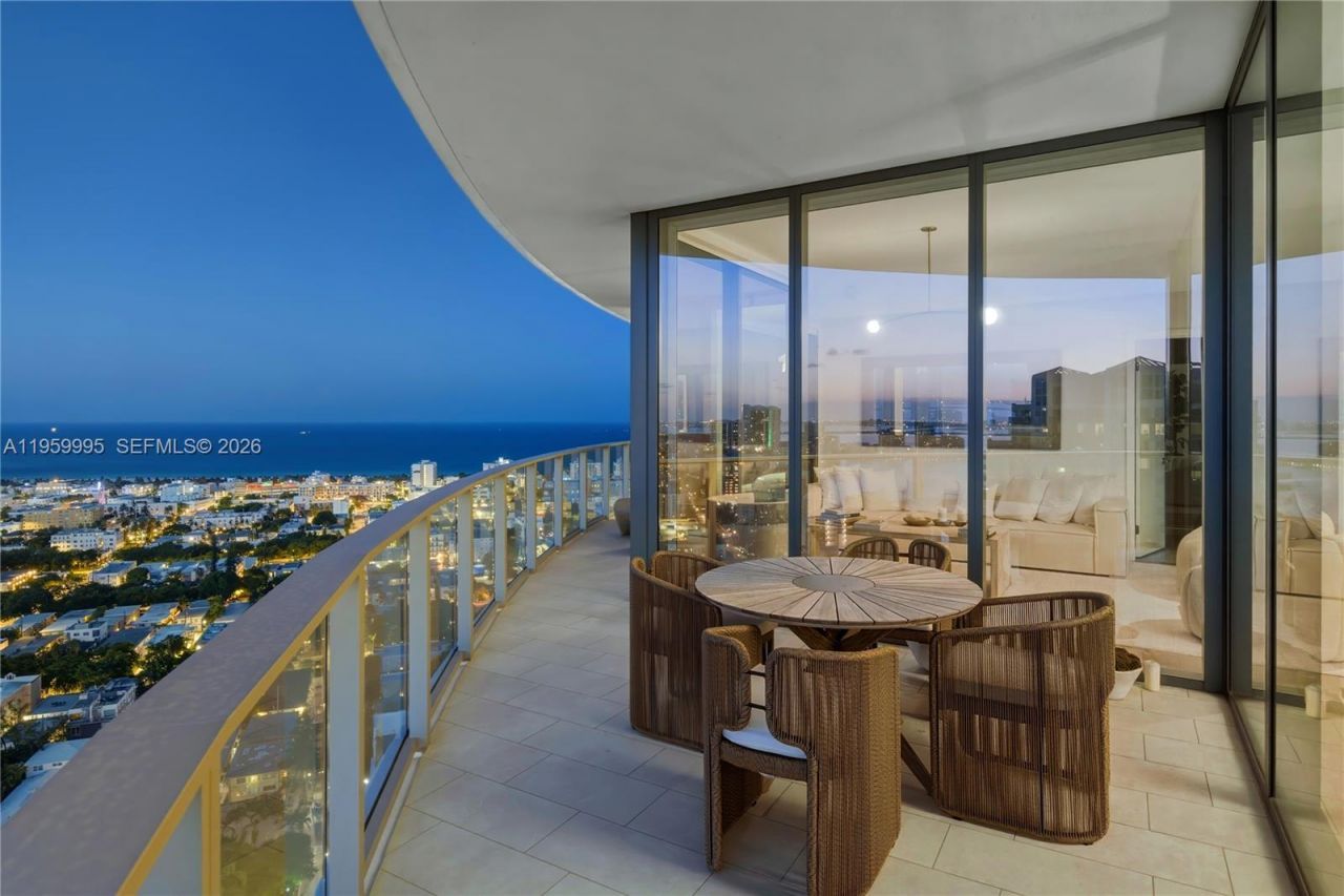 500 Alton Rd, Unit 2903, Miami Beach, FL 33139 Photo
