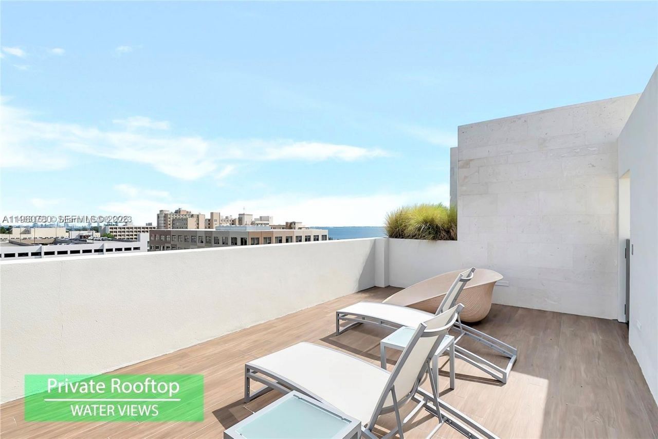 3581 E Glencoe St , Unit 605, Coconut Grove, FL 33133 Photo