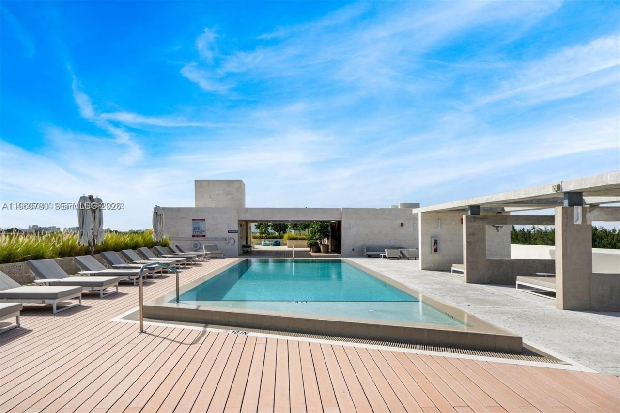 3581 E Glencoe St , Unit 605, Coconut Grove, FL 33133 Photo