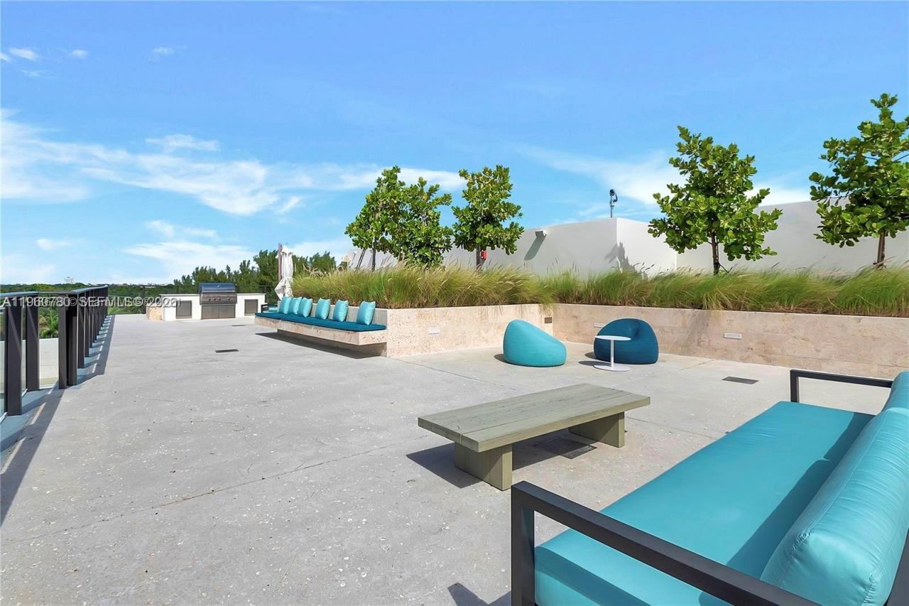 3581 E Glencoe St , Unit 605, Coconut Grove, FL 33133 Photo