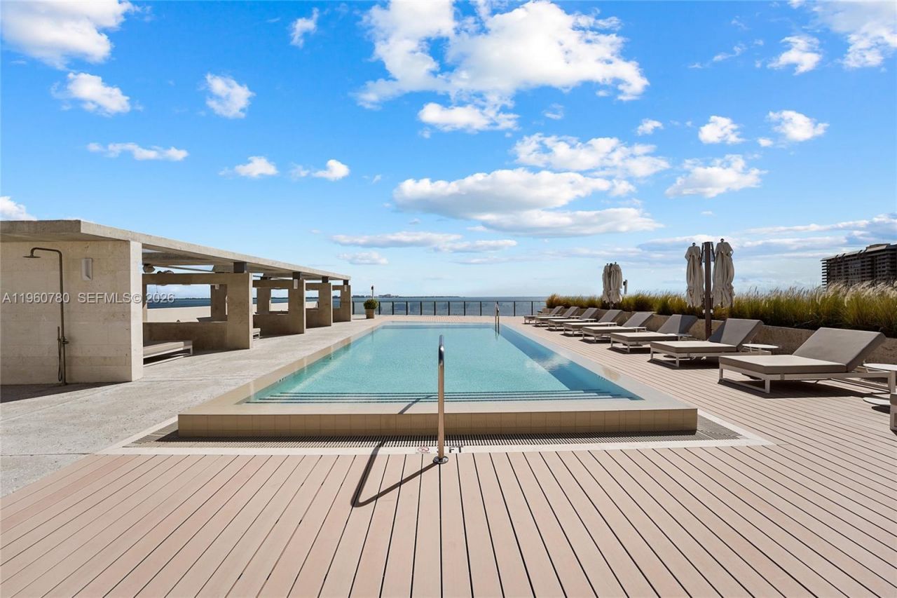 3581 E Glencoe St, Unit 605, Coconut Grove, FL 33133 Photo