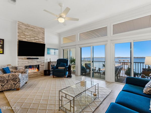 315 SCENIC POINT Lane, Fleming Island, FL 32003