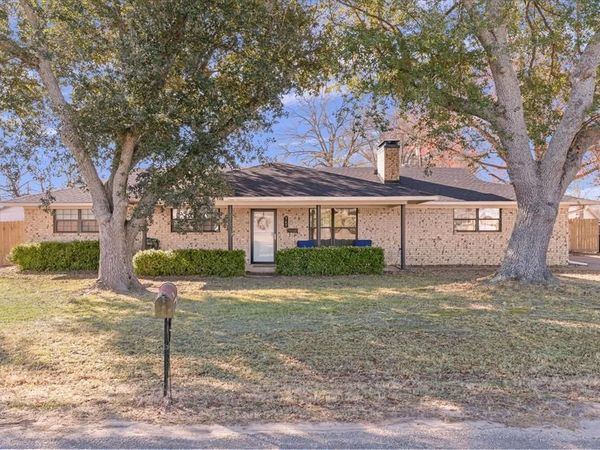 345 Washington Street , Van, TX 75790