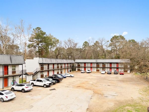 429 Johnson St, Longview, TX 75602