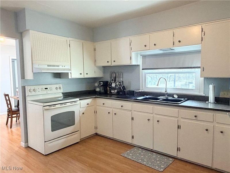 164 N Grant Street, Millersburg, OH 44654 Photo 5