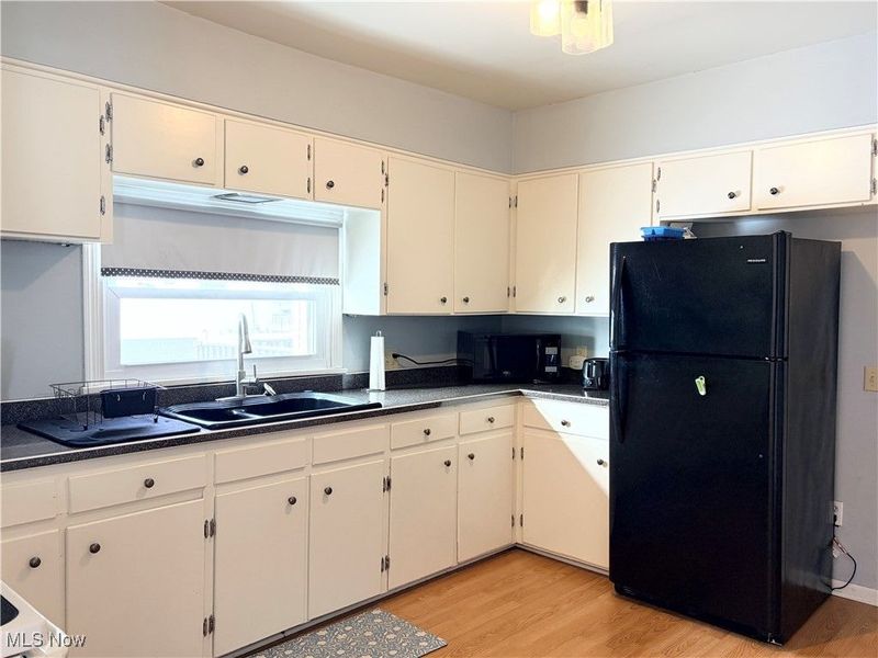 164 N Grant Street, Millersburg, OH 44654 Photo 6