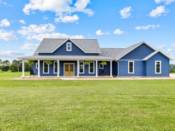 1041 Wilson Drive, Mountain Grove, MO 65711